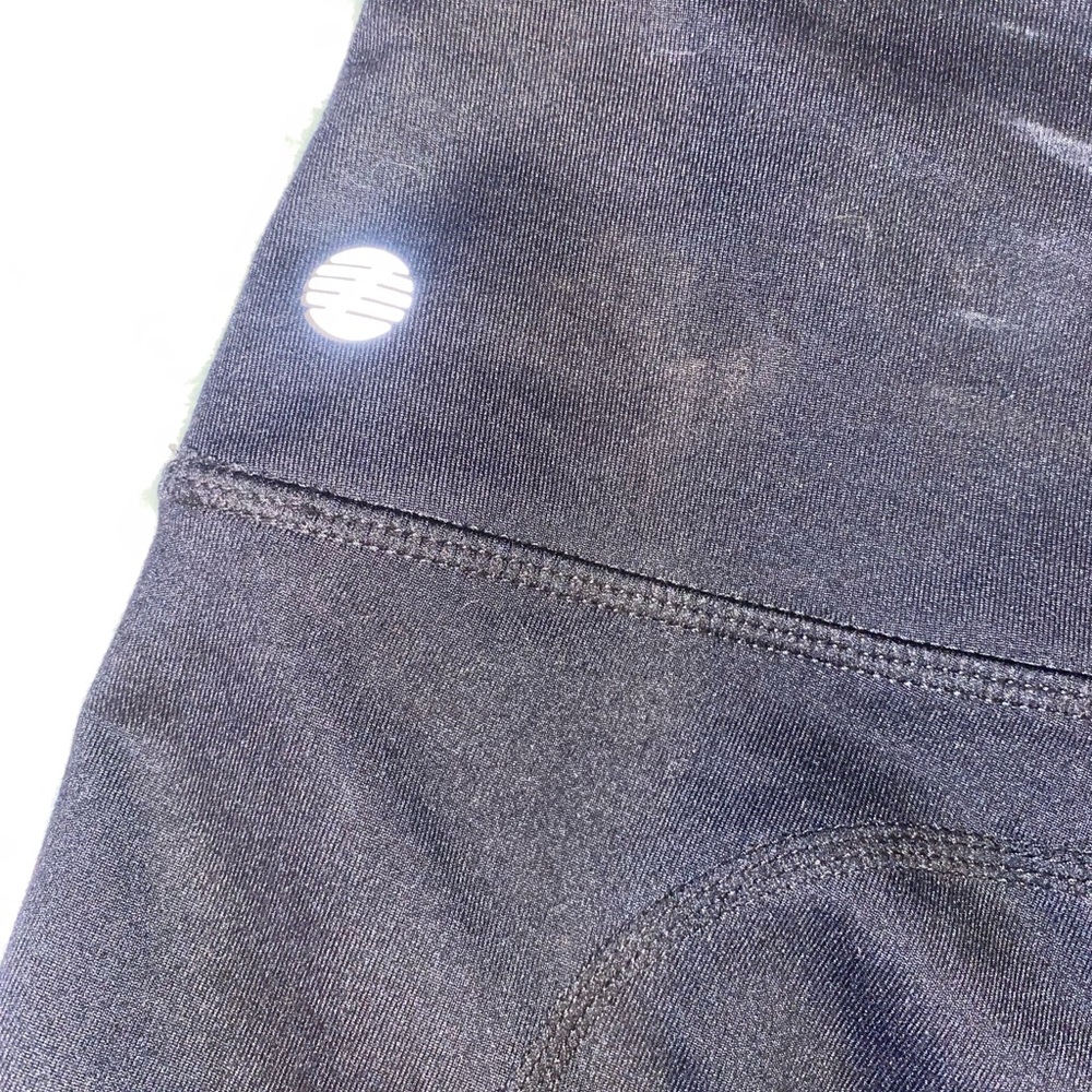 Zella Black Bike Shorts with‎ Pockets - Picture 6 of 6